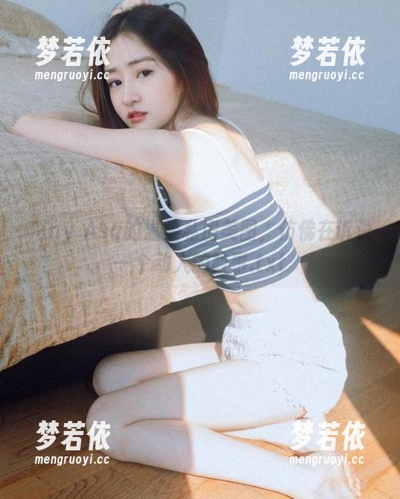 Tiny Asa的温柔私房美图，仿佛在诉说一个动人的故事.txt-梦若依